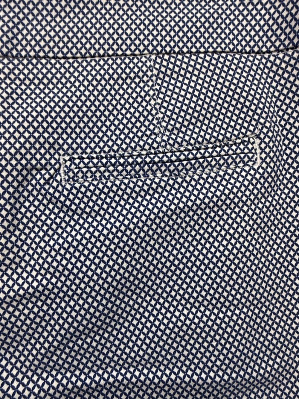Navy Micro-Pattern Mid-Rise Bermuda Shorts - Picture 7 of 8